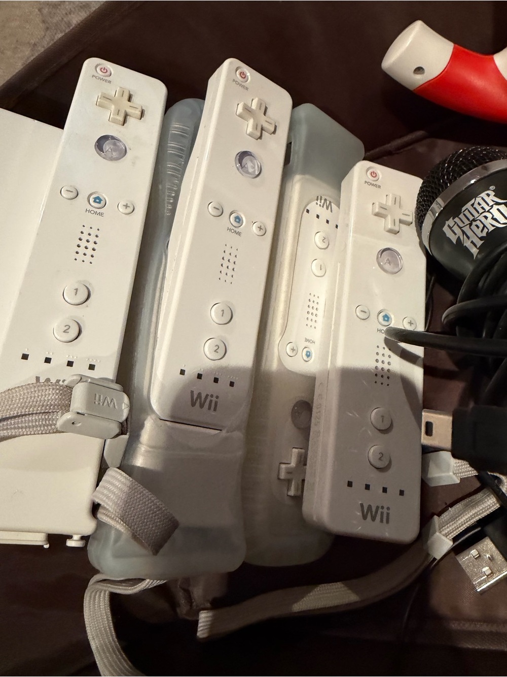 Nintendo Wii and related items: controllers, cords, etc. AS IS!